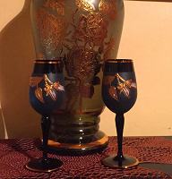 Отдается в дар Два парных бокала для вина «Bohemia»