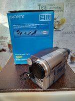 Отдается в дар Видеокамера кассетная SONI DCR-TRV255E