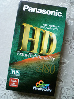Отдается в дар Видеокассета VHS