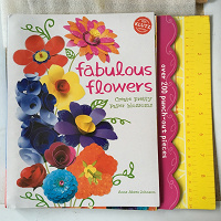 Отдается в дар Книга по изготовлению бумажных цветов для детей