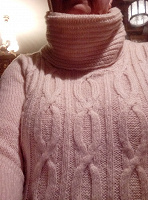 Отдается в дар женский свитер