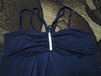Отдается в дар Темно-синее платье