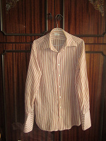 Отдается в дар Оригинальная рубашка унисекс «Lamisorio Romero». Размер 44-46.