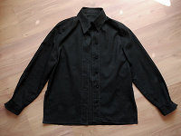 Отдается в дар Рубашка черная. Размер XS-S.