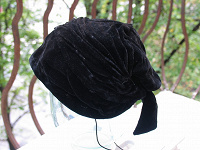 Отдается в дар Винтажная шляпка черный бархат