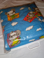 Отдается в дар Детское одеяло + постельное белье