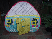 Отдается в дар Детская игровая палатка-домик