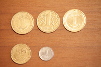 Отдается в дар коллекционные и обычные монеты Украины