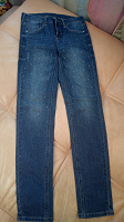 Отдается в дар Модные джинсы на 12-13 лет