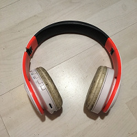 Отдается в дар Наушники bluetooth