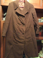 Отдается в дар Чистошерстяное драповое пальто 54-56 размера