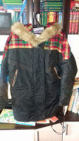 Отдается в дар Женская куртка осень-зима 52-54