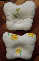 Отдается в дар Ортопедическая подушка Бабочка для малышей