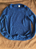 Отдается в дар свитерок размер 42