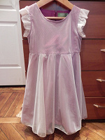 Отдается в дар Платье нарядное для девочки.