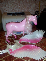 Отдается в дар Розовая лошадь с крыльями