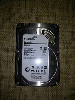 Отдается в дар Seagate ST2000DM001