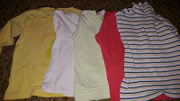Отдается в дар Детская одежда для дачи: футболки с длинным рукавом и водолазка.