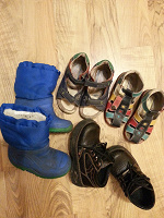 Отдается в дар Детская обувь для дома — прогулок 24-25