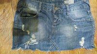 Отдается в дар джинсовая мини юбка 44р