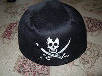Отдается в дар шапка пирата
