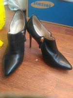 Отдается в дар Пара обуви черного цвета