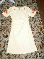 Отдается в дар Советское платье с вышивкой