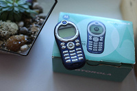 Отдается в дар Телефон «Motorola» c116