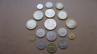 Отдается в дар 17 монет и 9 банкнот