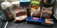 Отдается в дар Сыпучие продукты для животных (людей?)