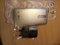 Отдается в дар Бампер от телефона LG Magna H502F и USB переходник для зарядки