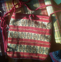 Отдается в дар Мини сумочка в этно стиле