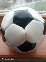 Отдается в дар Футбольный мяч.