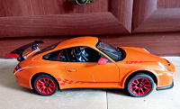 Отдается в дар Радиоуправляемая Porsche GT3 RS