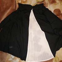 Отдается в дар Черная женская рубашка с пикантный спинкой 44 размер