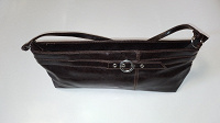 Отдается в дар Маленькая женская сумочка-клатч. Натуральная кожа. 30х12 см
