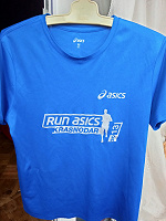 Отдается в дар футболка ( разм.М) с логотипом «5000м с Высшей лигой»