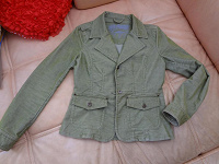 Отдается в дар зеленый вельветовый пиджак Golden Island