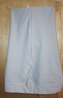 Отдается в дар Легкие светлые женские брюки на резинке в идеальном состоянии, размер 62