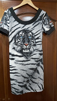 Отдается в дар Платье с тигром