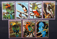 Отдается в дар Птицы Южной Америки и Австралии. марки Экв. Гвинеи.