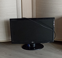 Отдается в дар Монитор LG