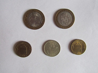 Отдается в дар 10 рублей биметалл 2002-2003