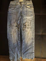 Отдается в дар Джинсы GeeJay с росписью на мальчика 8-9 лет (134 см)