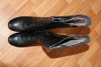 Отдается в дар Сапоги зимние женские, р.39-40