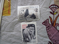 Отдается в дар 2 марки СССР — слон и панда