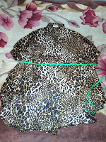 Отдается в дар Леопардовая лёгкая накидка/блузка что-ли