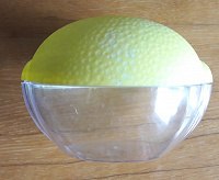 Отдается в дар Емкость для хранения лимона