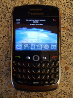 Отдается в дар Телефон Blackberry 8900