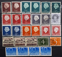 Отдается в дар Стандартные почтовые марки Нидерландов (Голландии).